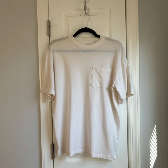 Madewell Garment-Dyed Oversized Pocket Tee - Picture 2 of 5